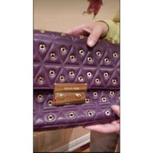 Michael Kors * quilted crossbody satchel bag purse handbag EUC - Picture 8 of 16